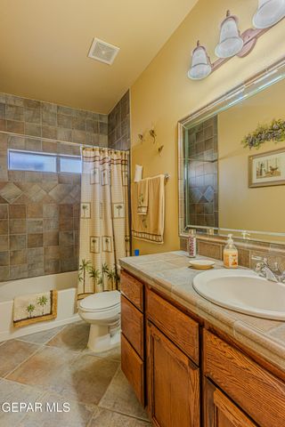 500 GINA VEGA Drive, Canutillo, TX 79835