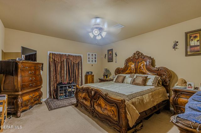 500 GINA VEGA Drive, Canutillo, TX 79835