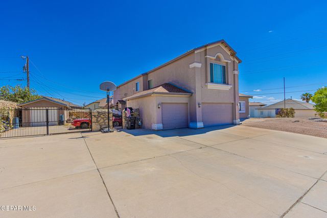 500 GINA VEGA Drive, Canutillo, TX 79835