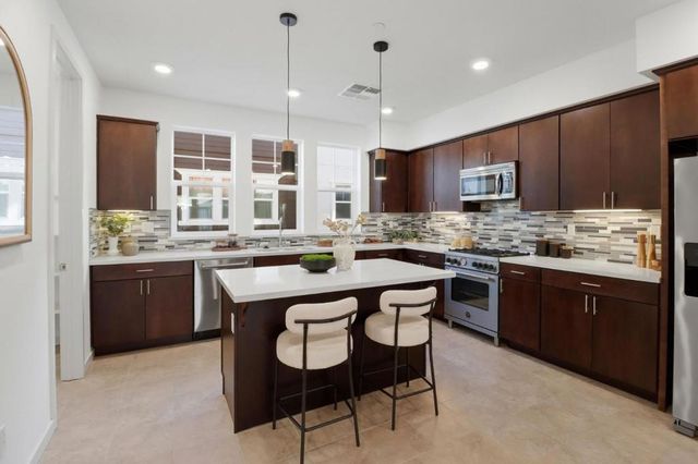 537 San Lorenzo Terrace 2, Sunnyvale, CA 94085