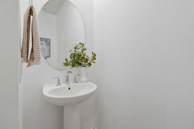 537 San Lorenzo Terrace 2, Sunnyvale, CA 94085