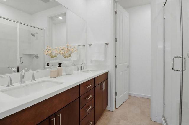 537 San Lorenzo Terrace 2, Sunnyvale, CA 94085