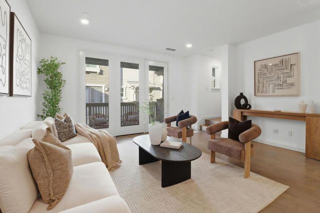 537 San Lorenzo Terrace 2, Sunnyvale, CA 94085