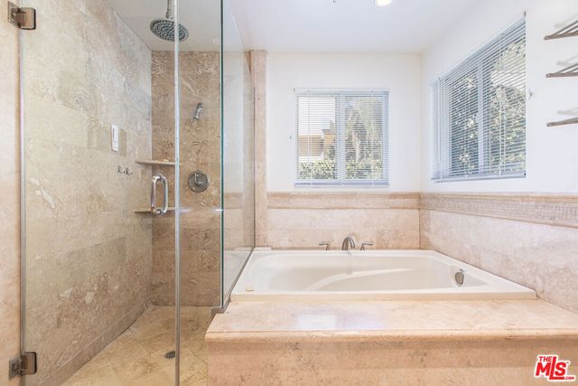 1628 Benedict Canyon Drive, Beverly Hills, CA 90210