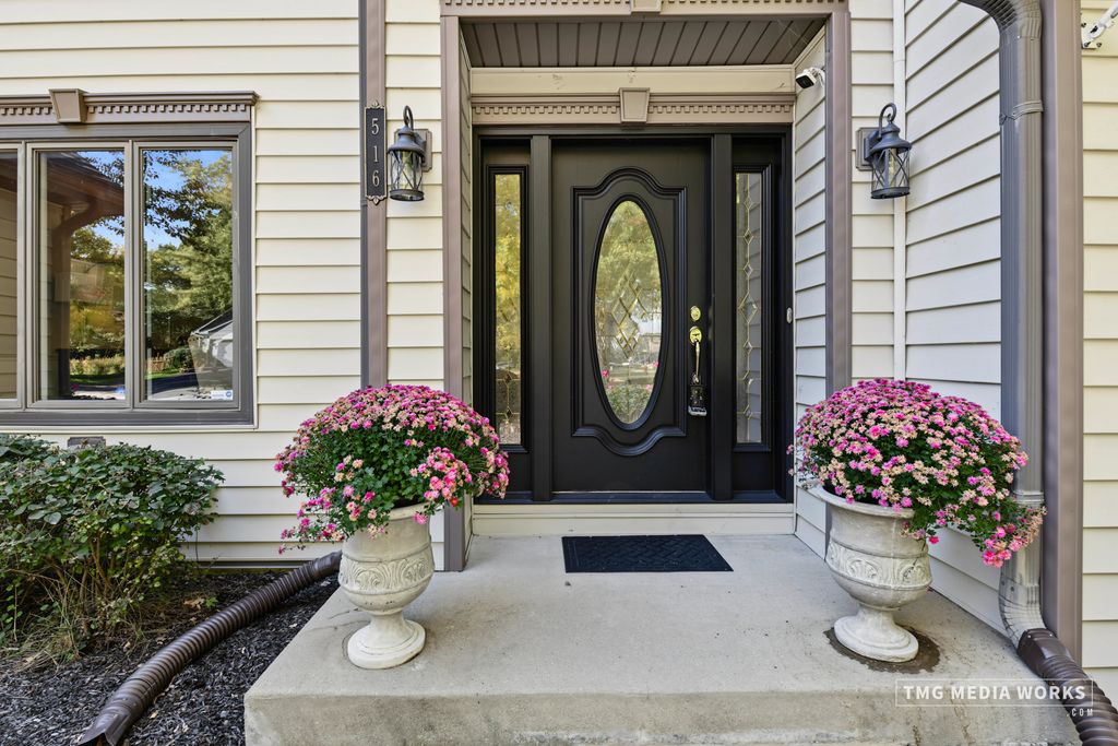 516 Prairie Knoll Drive, Naperville, IL 60565 — photo 2