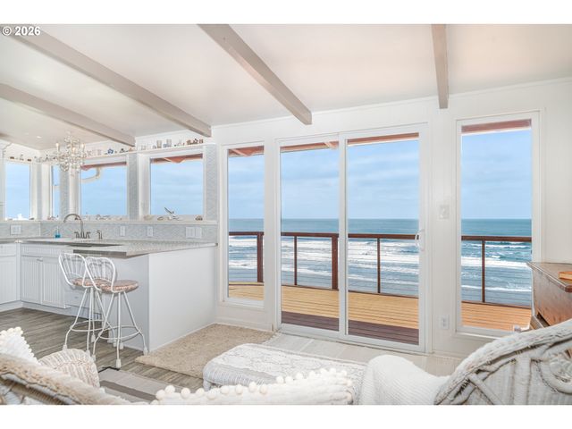 1923 Nw HARBOR Ave, Lincoln City, OR 97367
