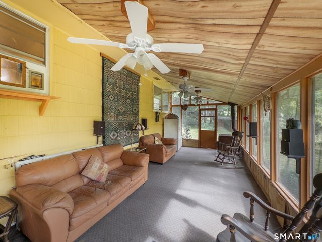 889 Benham Street, Hamden, CT 06514