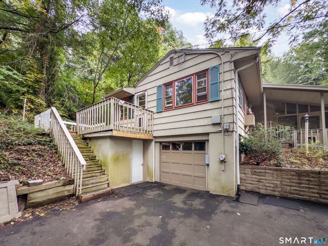 889 Benham Street, Hamden, CT 06514