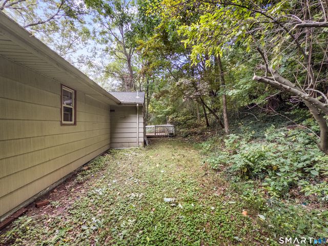 889 Benham Street, Hamden, CT 06514