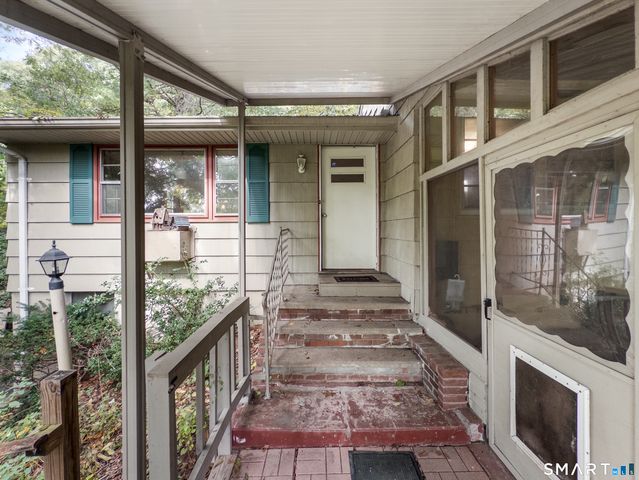 889 Benham Street, Hamden, CT 06514