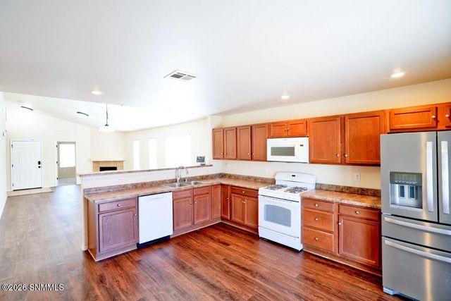 4685 Salado Creek Street, Las Cruces, NM 88012