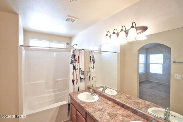 4685 Salado Creek Street, Las Cruces, NM 88012