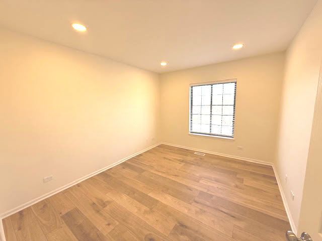 171 N Clare Court, Wood Dale, IL 60191