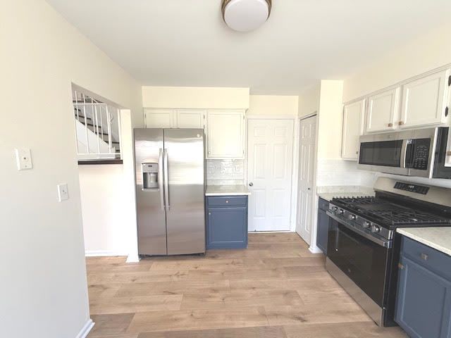 171 N Clare Court, Wood Dale, IL 60191