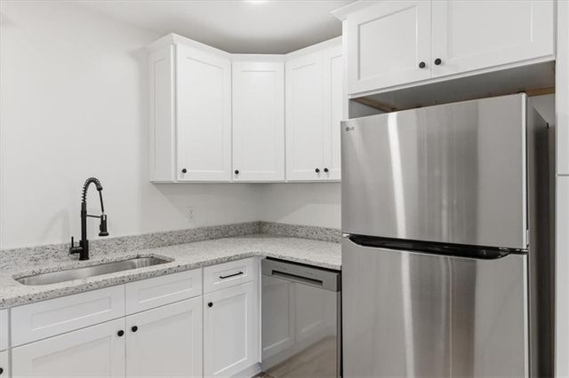 911 Bomar Street, La Fayette, GA 30728