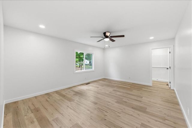 911 Bomar Street, La Fayette, GA 30728