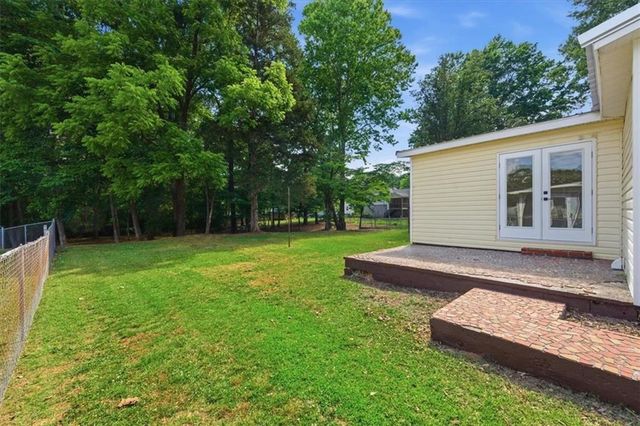 911 Bomar Street, La Fayette, GA 30728