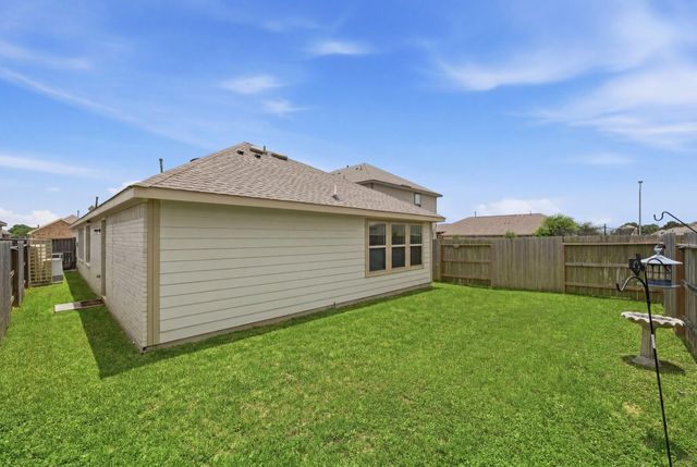 18463 Running Shadow Court, Hockley, TX 77447
