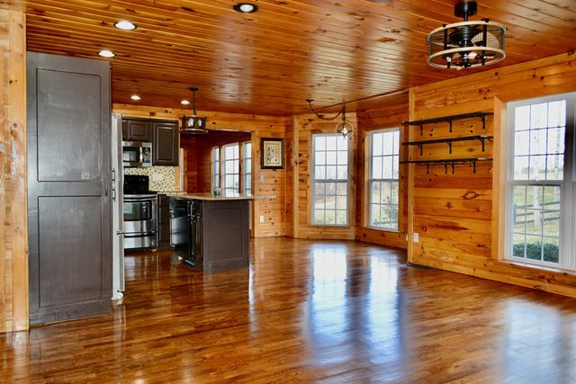 100 Quiet Lane, Blue Ridge, AL 35013