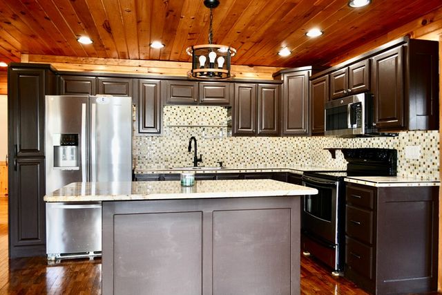 100 Quiet Lane, Blue Ridge, AL 35013