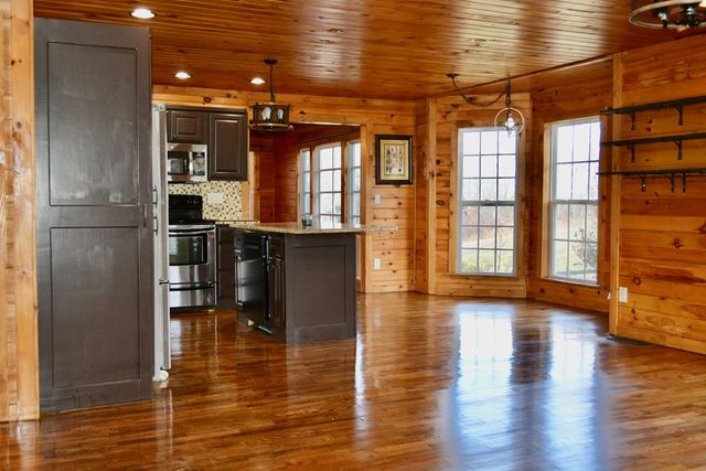 100 Quiet Lane, Blue Ridge, AL 35013