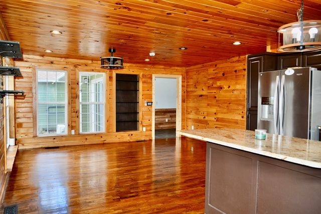 100 Quiet Lane, Blue Ridge, AL 35013