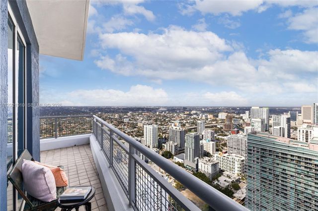 60 SW 13th St 4613, Miami, FL 33130