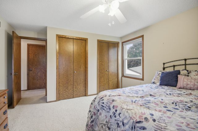 2000 9th Street SW, Austin, MN 55912