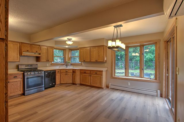 2850 Holly Street S, Cambridge, MN 55008