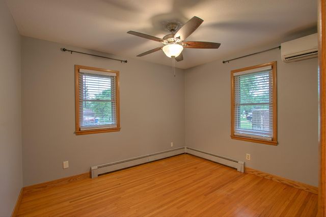 2850 Holly Street S, Cambridge, MN 55008
