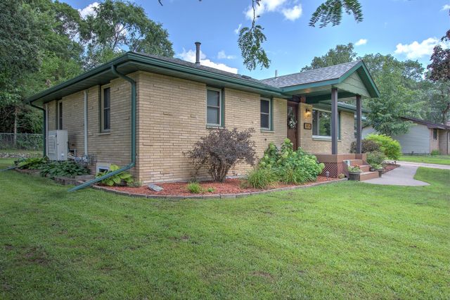 2850 Holly Street S, Cambridge, MN 55008