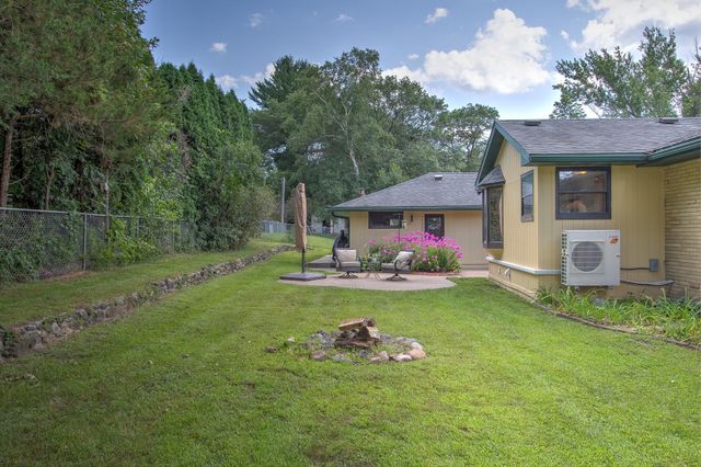 2850 Holly Street S, Cambridge, MN 55008
