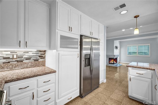 1516 Pacific Coast Highway 103, Huntington Beach, CA 92648