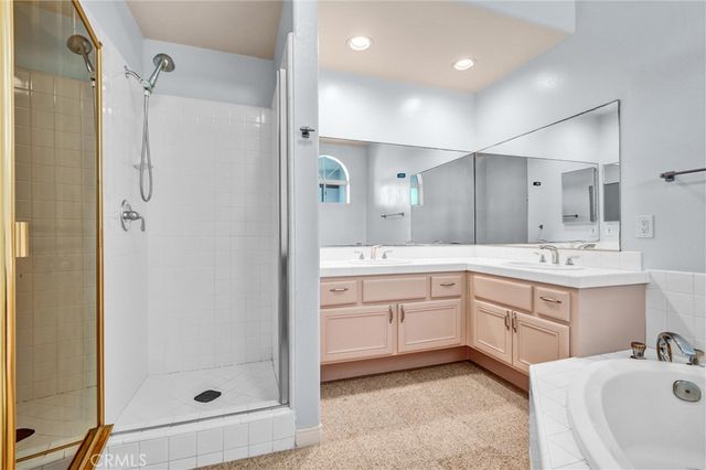 1516 Pacific Coast Highway 103, Huntington Beach, CA 92648