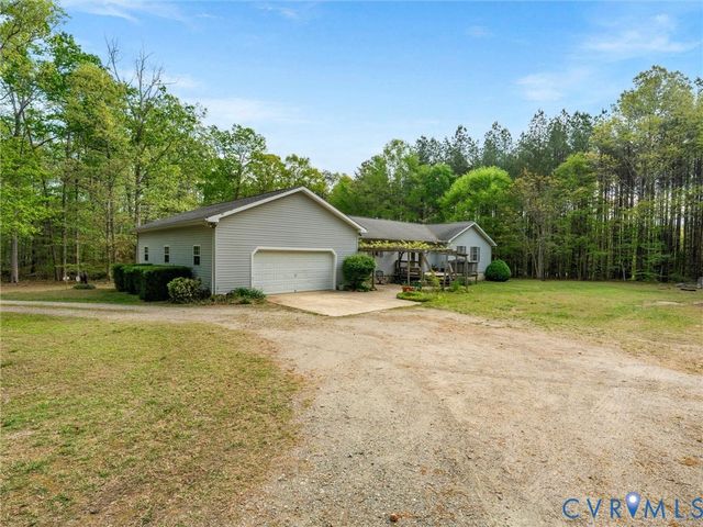 2791 Huguenot Trl, Powhatan, VA 23139