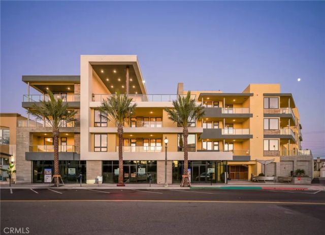 414 Main St. 410, Huntington Beach, CA 92648