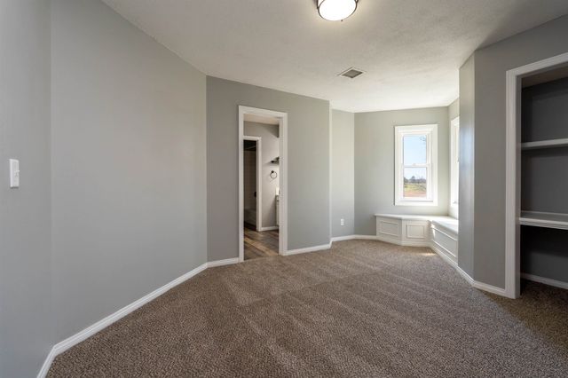 4103 N Tara Cir, Wichita, KS 67226