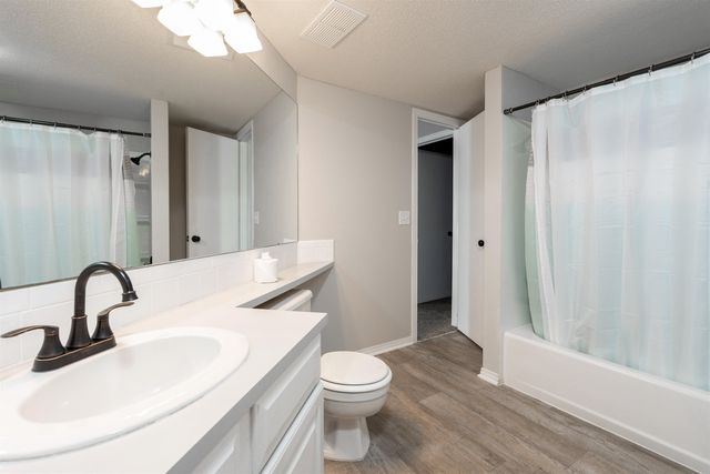 4103 N Tara Cir, Wichita, KS 67226