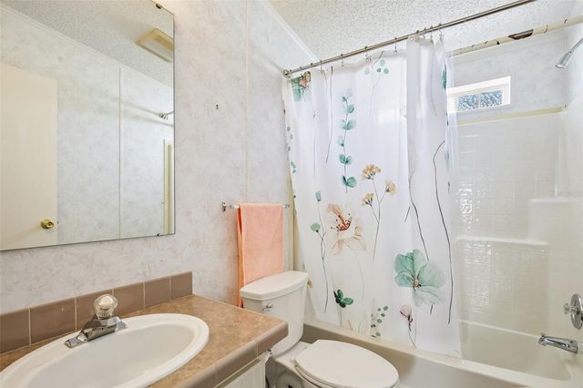 6710 36TH AVENUE E 282, Palmetto, FL 34221