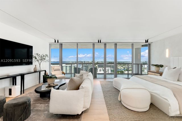 6799 Collins Ave LPH02, Miami Beach, FL 33141