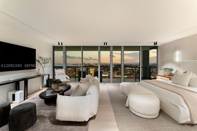 6799 Collins Ave LPH02, Miami Beach, FL 33141