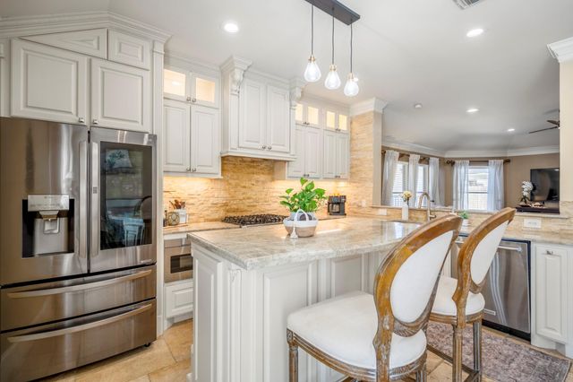 3703 Pelican Lake Drive, Richmond, TX 77406