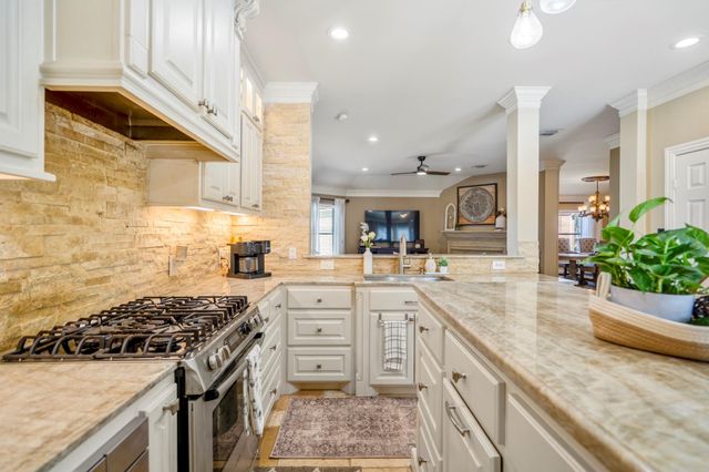 3703 Pelican Lake Drive, Richmond, TX 77406