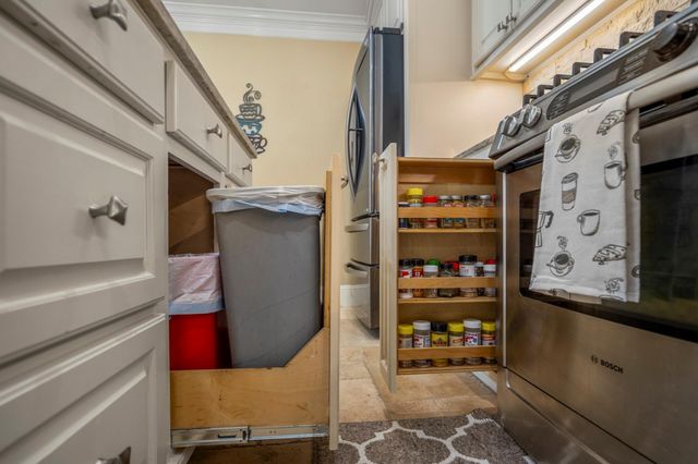 3703 Pelican Lake Drive, Richmond, TX 77406