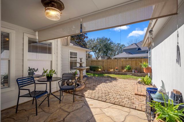 3703 Pelican Lake Drive, Richmond, TX 77406