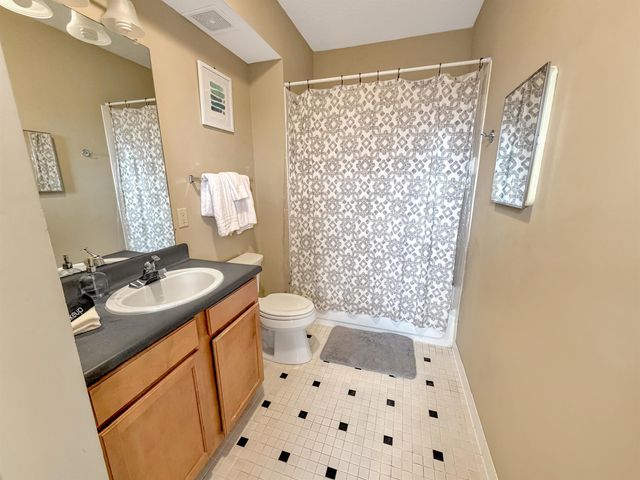77 Vance Ave Apt 301, Memphis, TN 38103