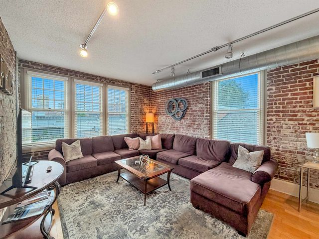 77 Vance Ave Apt 301, Memphis, TN 38103