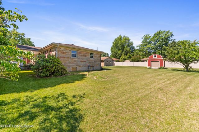 4902 Kay Ave, Jeffersontown, KY 40299