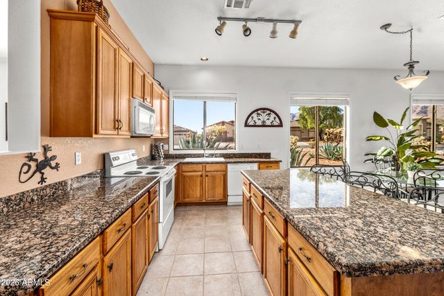 4237 S PONY RIDER Trail, Gold Canyon, AZ 85118