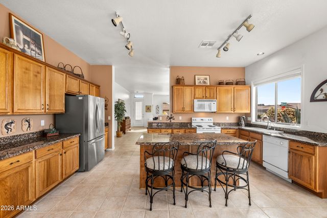 4237 S PONY RIDER Trail, Gold Canyon, AZ 85118